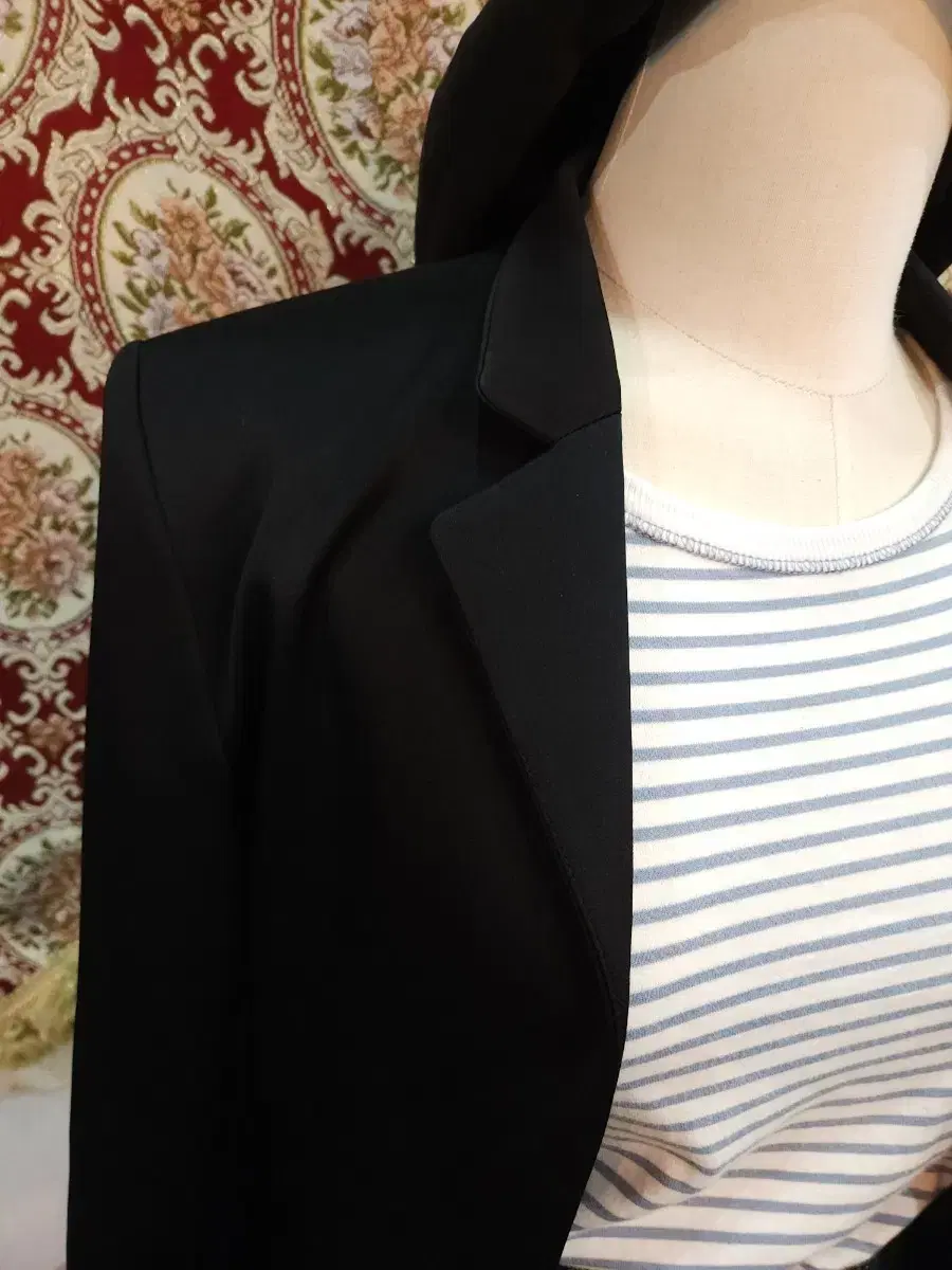 thumbnail-4